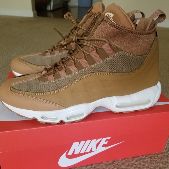 Nike Other - Air Max 95 Boots